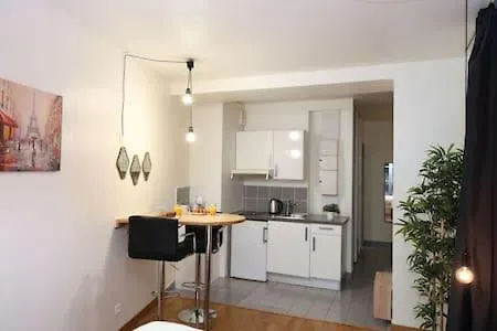 101 - Studio Confortable Avec Kitchenette Paris 5 - Flat-Guest